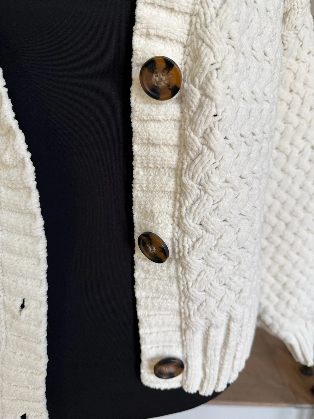 Pink Rose Cream Chunky Knit Button-Front Women's Cardigan (M)